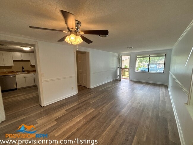 Building Photo - 107 Watermans Ct