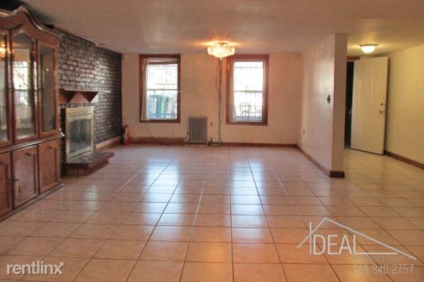Primary Photo - 107 4th Ave