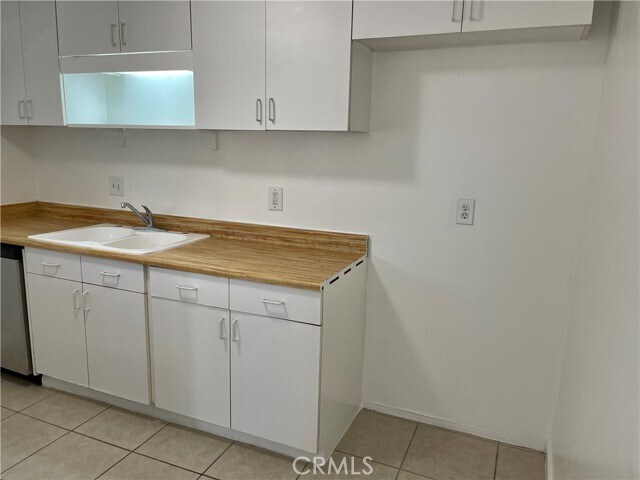 Foto del edificio - 2064 Evergreen St