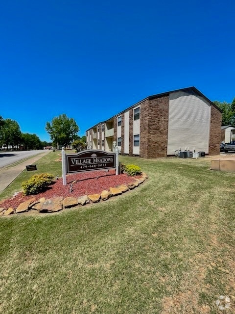Building Photo - Village Meadows