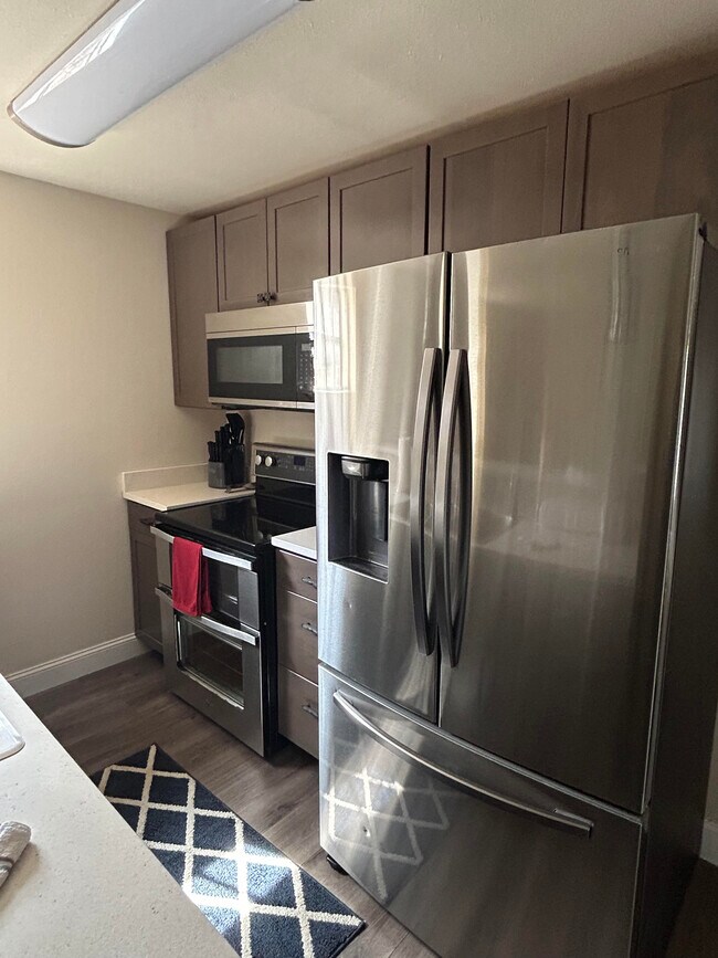 Building Photo - Terrace West 8 LLC