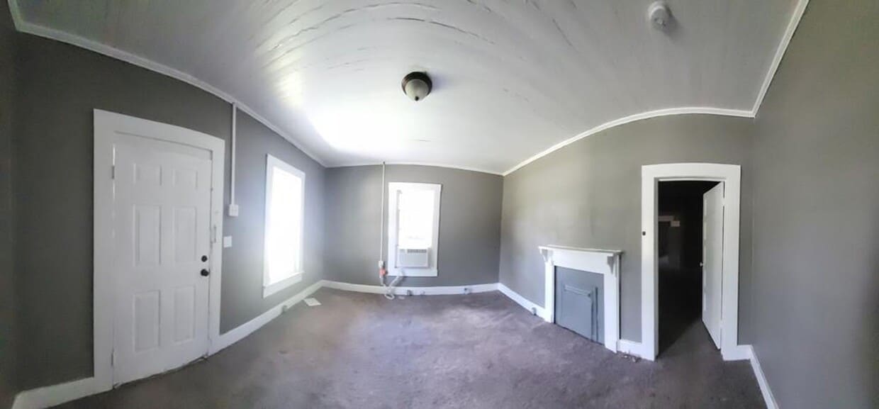 Building Photo - 2827 Waverly Ave