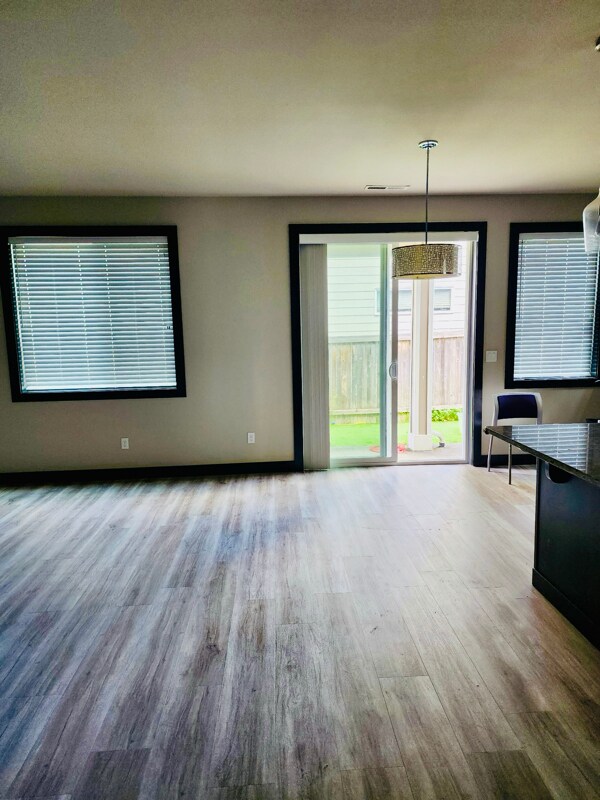 Foto del edificio - 4023 147th Pl SE