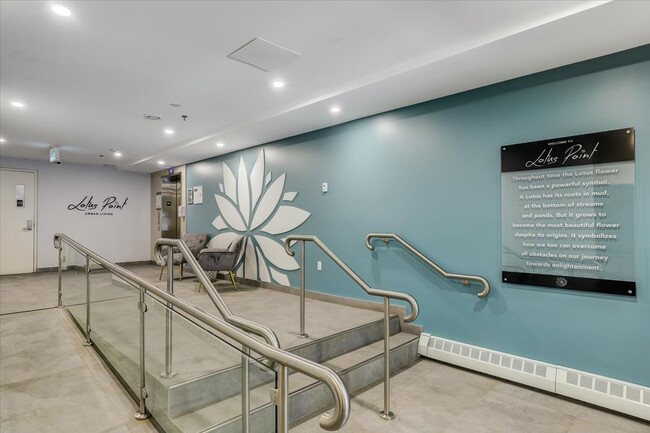 Building Photo - Lotus Point