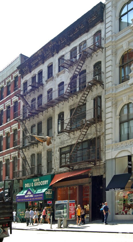 Primary Photo - 647 Broadway