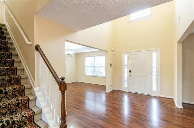 Foto del edificio - 778 Roxholly Ln NE