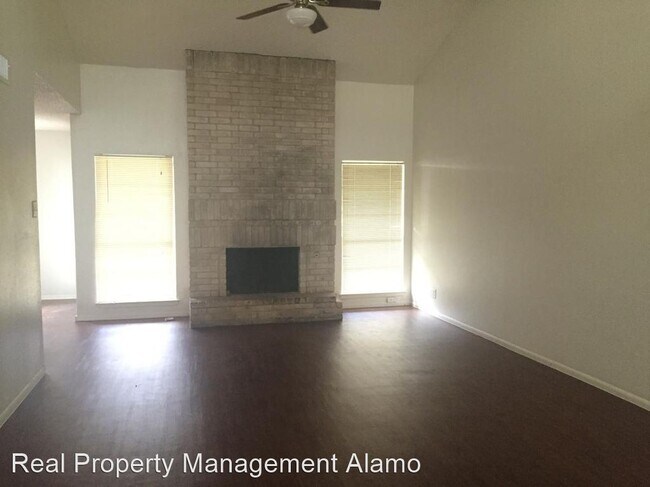 Building Photo - 3 br, 2 bath House - 6924 Stockport