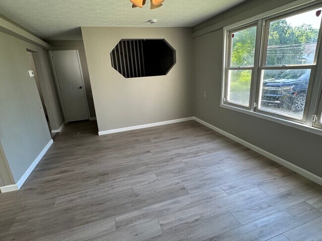 Foto del edificio - 340 Hickory St