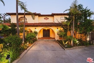 Building Photo - 324 Marguerita Ave