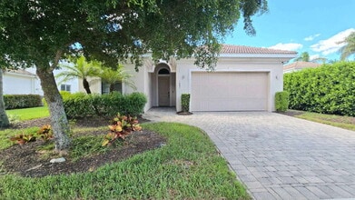 Building Photo - 1685 Serrano Cir