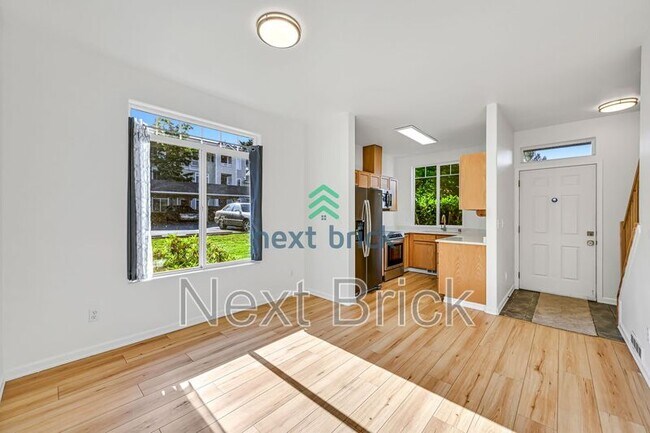 Foto del edificio - 2714 151st Pl SW