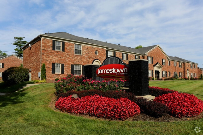 Building Photo - Vetra at St. Matthews