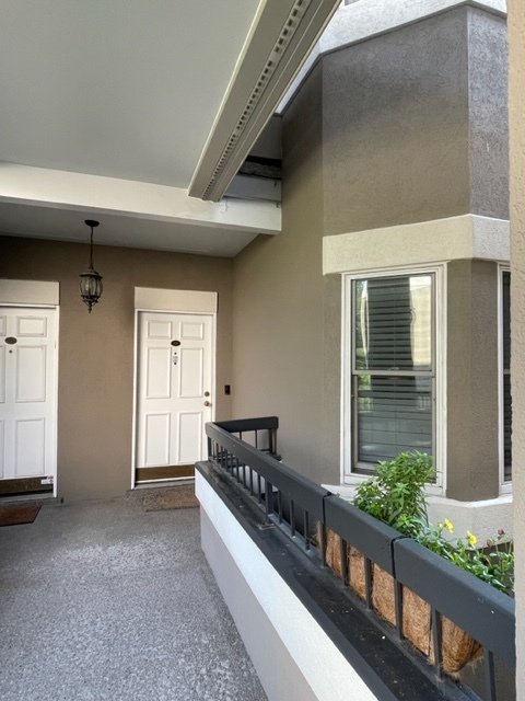 Front door to unit - 3818 W End Ave