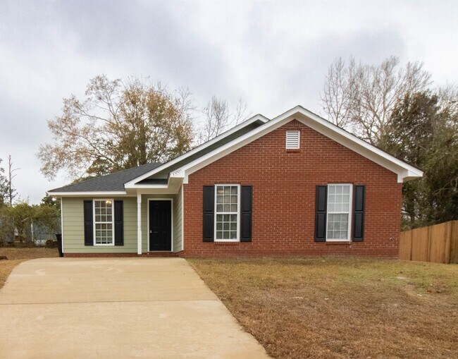 Foto del edificio - 7001 Hunter Hill Ct