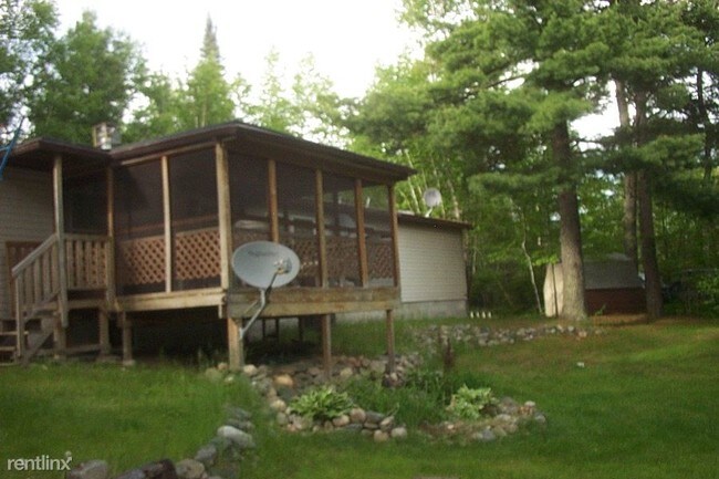 Building Photo - 1820 Bradach Rd