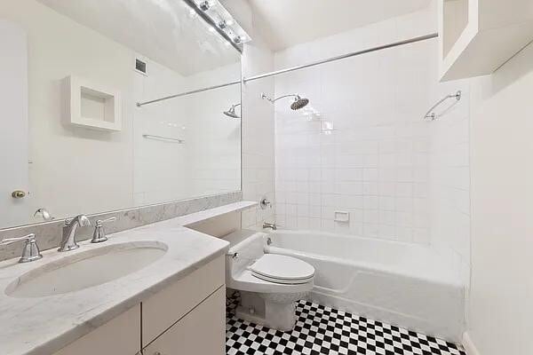 Building Photo - 301 W 57th St