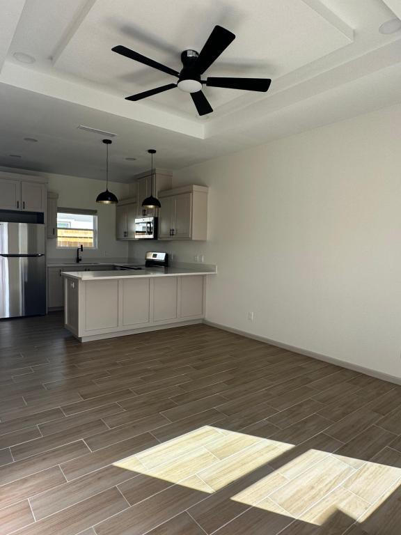 Foto del edificio - 2100 E San Andrea St