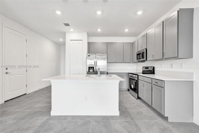 Foto del edificio - 3783 Harborside Ave