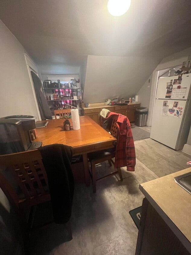 Foto principal - 1732 S 76th St