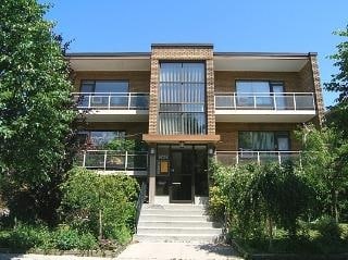 Primary Photo - 260 Gamble Ave