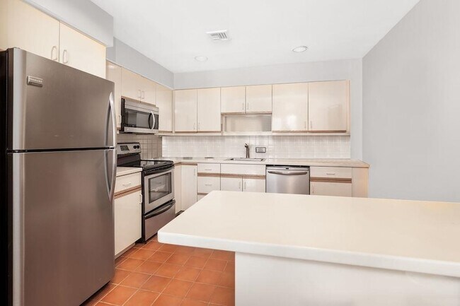 Foto del edificio - 101 Shearwater Ct E