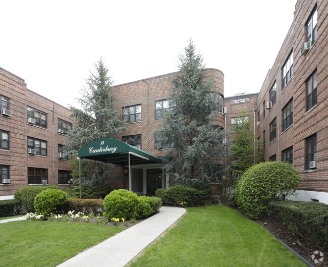 Primary Photo - 15 Canterbury Rd