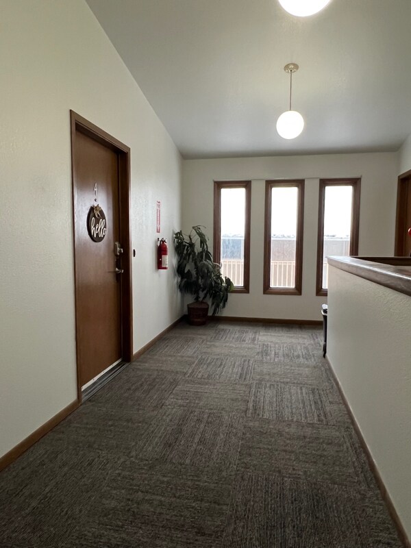 Building Photo - 1330 Juneau St