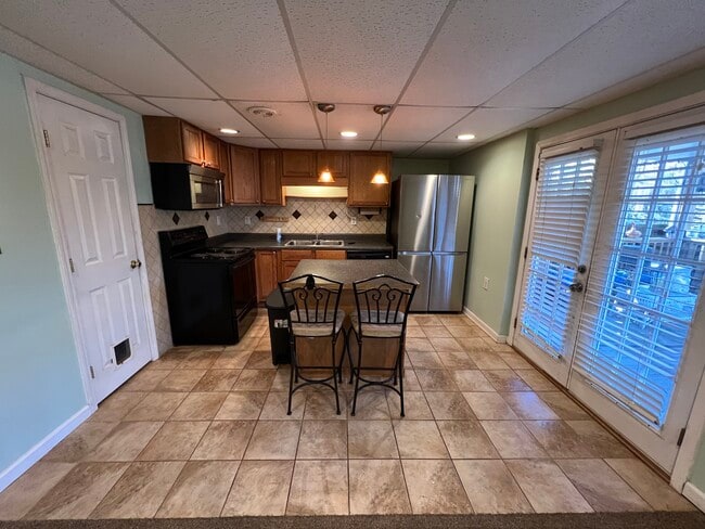 Building Photo - 4692 Jennifer Ct