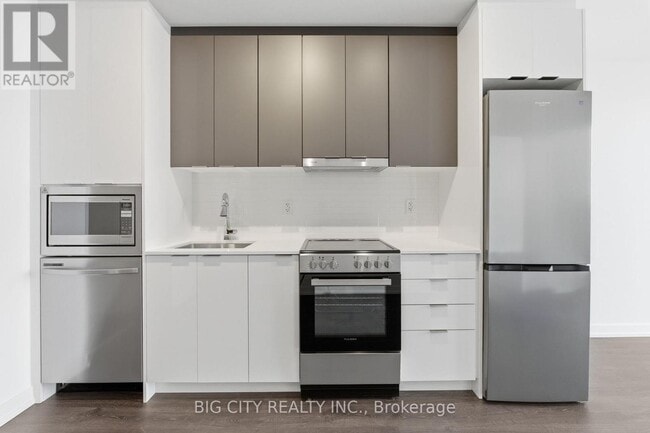 Photo du bâtiment - 9763 Markham Rd