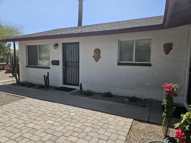 Foto del edificio - Very nice 2 Bed 1 Bath Downtown Chandler