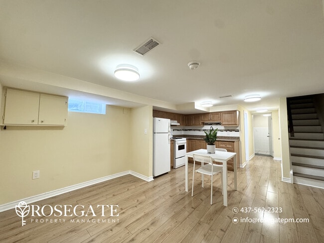 Building Photo - All-Inclusive Studio Basement Apartment with Internet – York