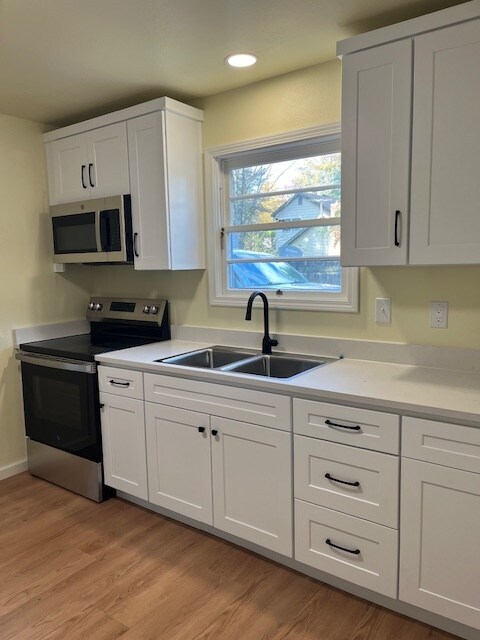 Foto principal - 4508 NW Lincoln Ave