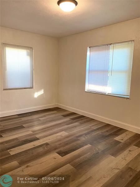 Foto del edificio - 628 SW 10th St