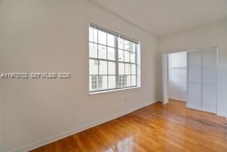 Foto del edificio - 1051 Meridian Ave