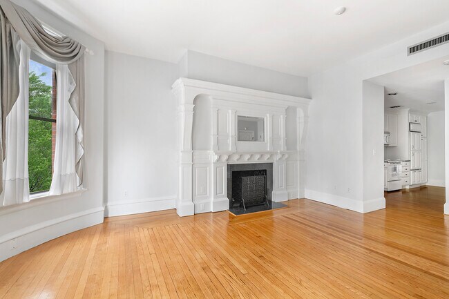 Foto del edificio - 403 Marlborough St