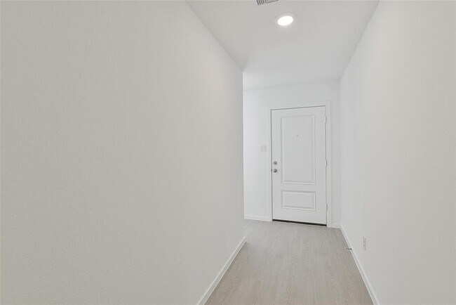 Foto del edificio - 21330 Offida Ln