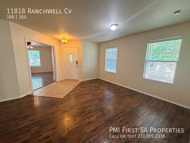 Foto del edificio - 11818 Ranchwell Cove