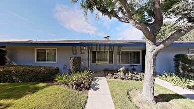 Building Photo - 1107 W Memory Ln