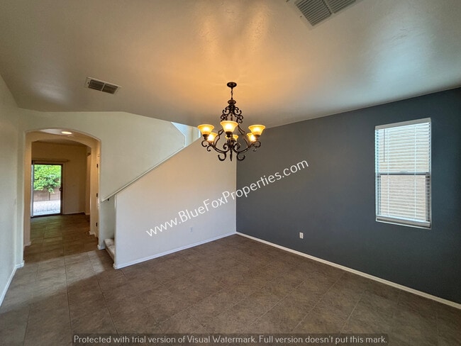 Building Photo - 1590 W Blue Horizon St