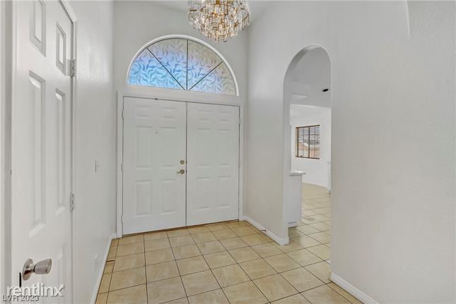 Building Photo - 3 br, 2 bath House - 428 R Mountain Top Court