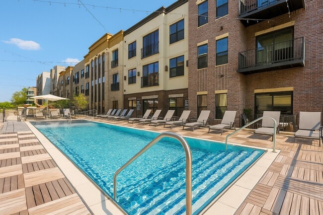 Building Photo - VER at Proscenium Apartments