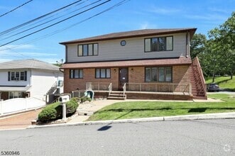 Building Photo - 178 Haverhill Ave