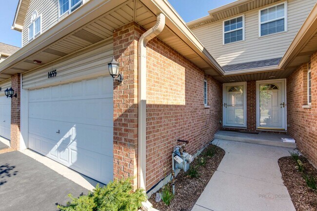 Foto del edificio - 1655 Windward Ct