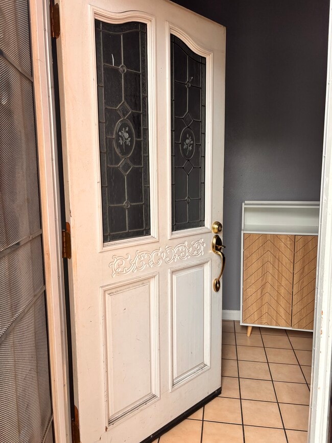 Foto del edificio - 3221 Helen St