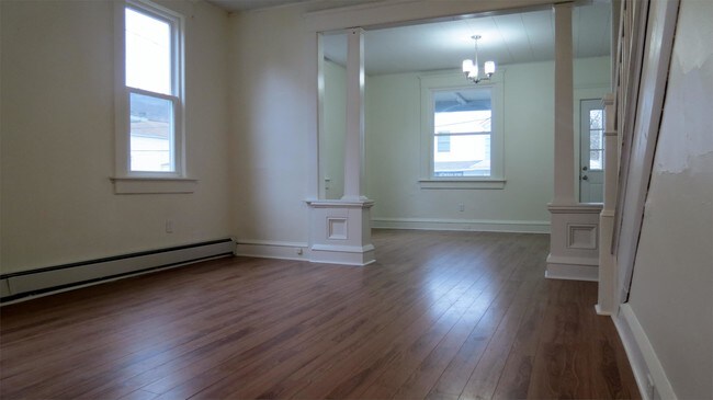 Foto del edificio - 524 W Sperling St