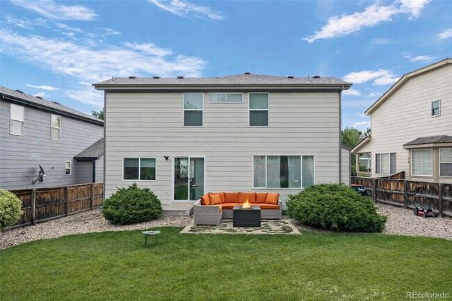 Patio con adoquines (decoración virtual por ChatGPT) - 10445 Cheetah Winds