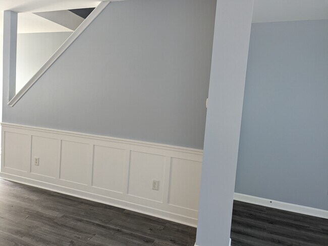 Building Photo - 112 St Vincent Pl