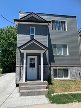 Building Photo - 95 Barrette St