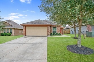 Building Photo - 967 Oak Terrace Dr