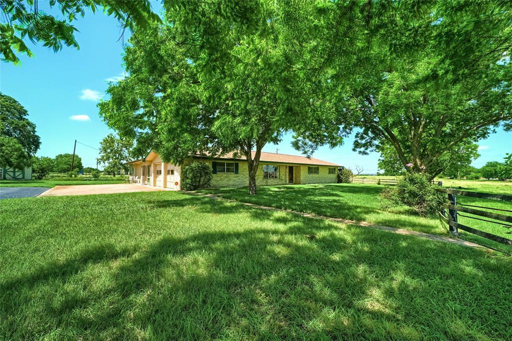 Primary Photo - 801 Fm 971